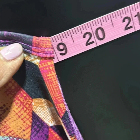 Lukka Athletic Racerback, geometric multicolor print,scoop neck,tank top - Picture 6 of 9